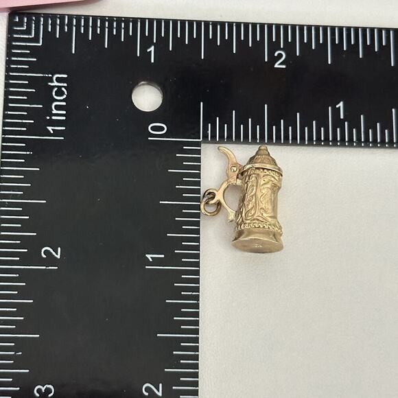 Vintage 9K Yellow Gold Movable Mechanical Beer Stein Cup 3D Charm Pendant - Picture 9 of 12